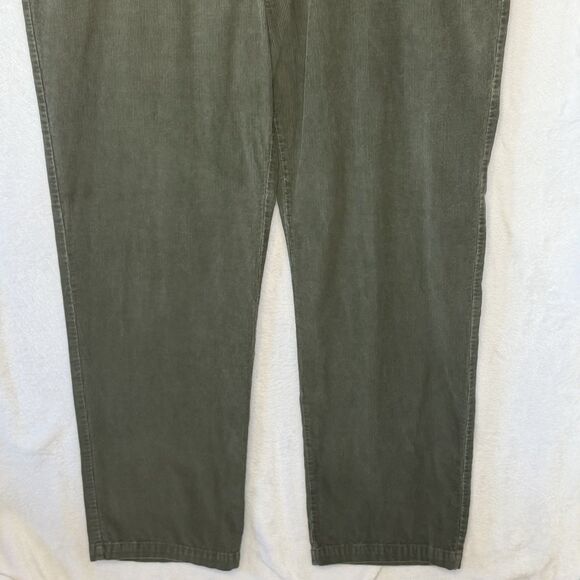 Haggar Men's Straight Fit Stretch Green Corduroy Chino Pants 40 x 32 Adj waist - Picture 5 of 16
